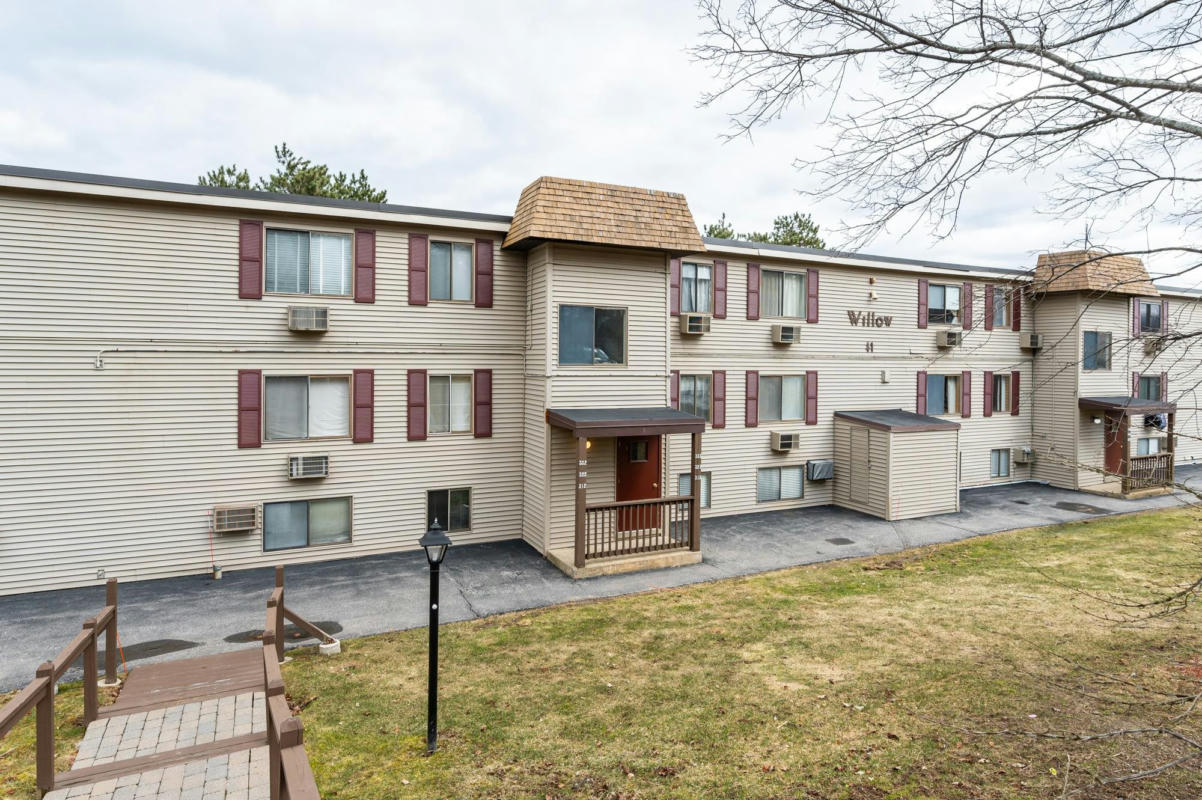 41 TREETOP CIR # 33, LACONIA, NH 03246, photo 1 of 37