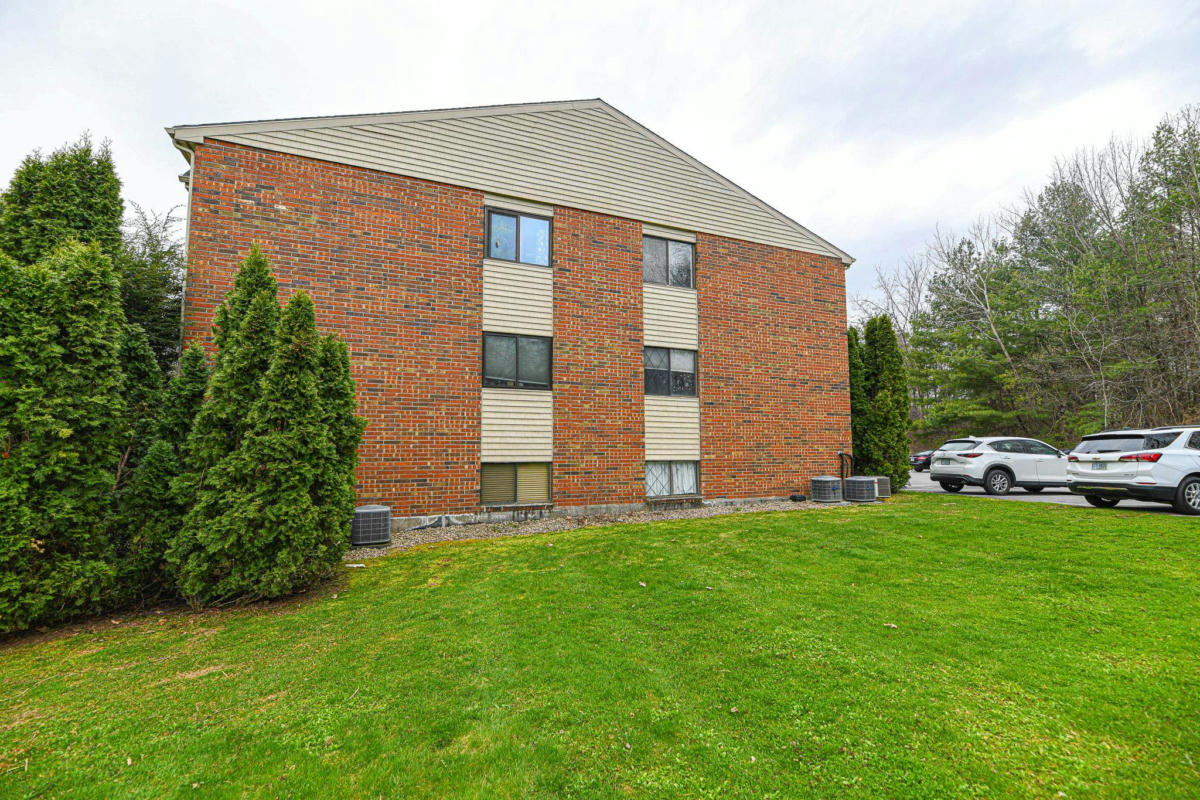 2 BROOKSIDE DR APT 11, EXETER, NH 03833, photo 1 of 37