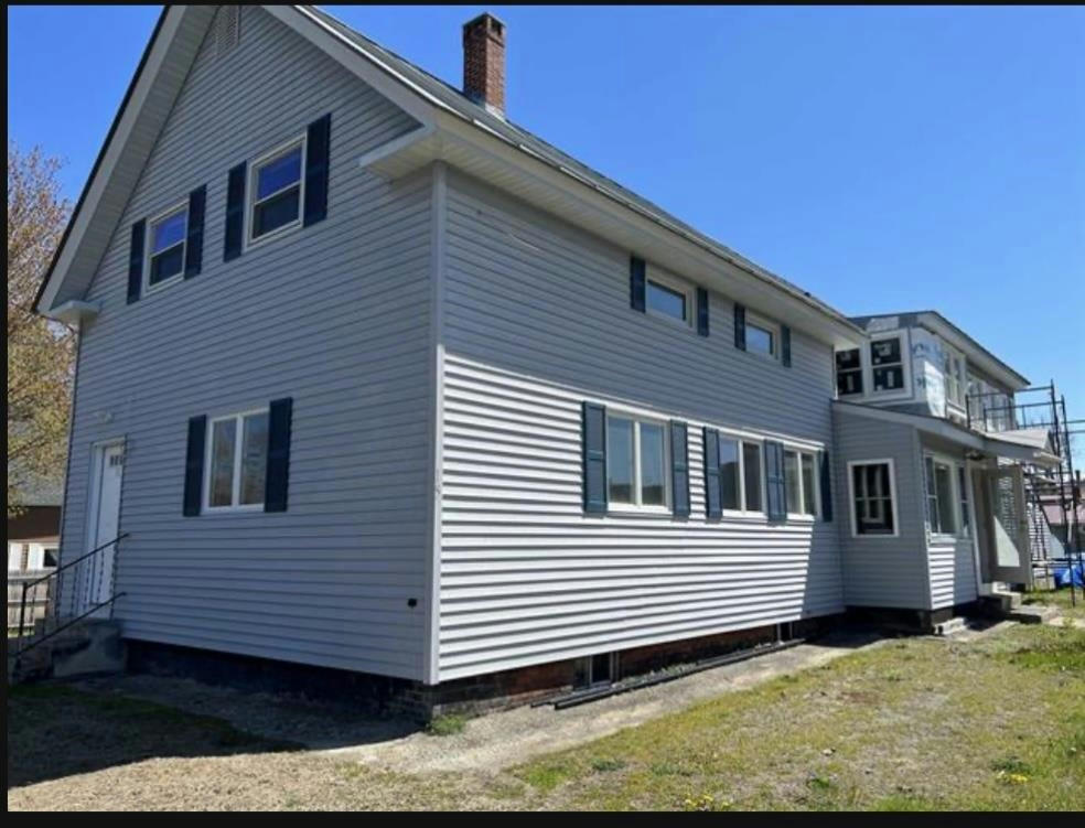 15 SKINNER ST, CLAREMONT, NH 03743, photo 1 of 2