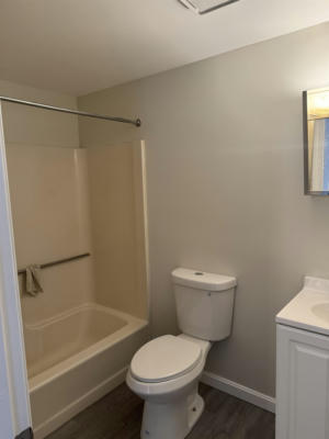 12 E SIDE DR APT 313, CONCORD, NH 03301, photo 5 of 8