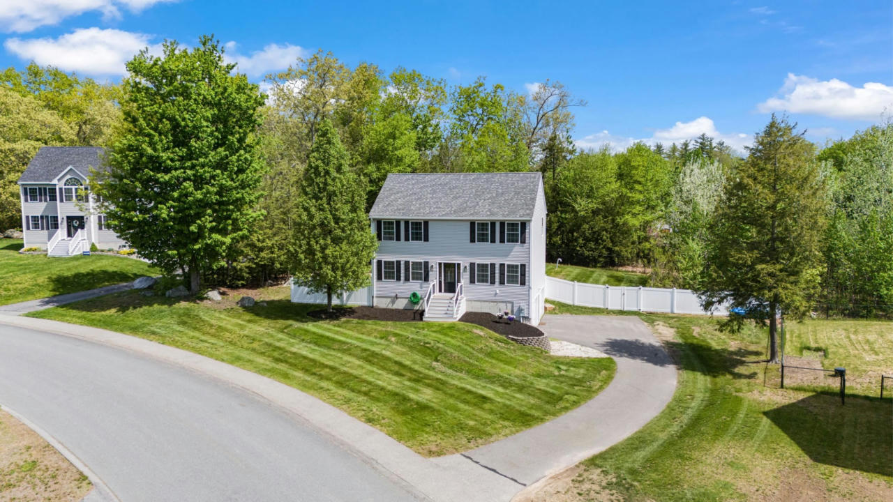 39 WATERFORD DR, SANDOWN, NH 03873, photo 1 of 40