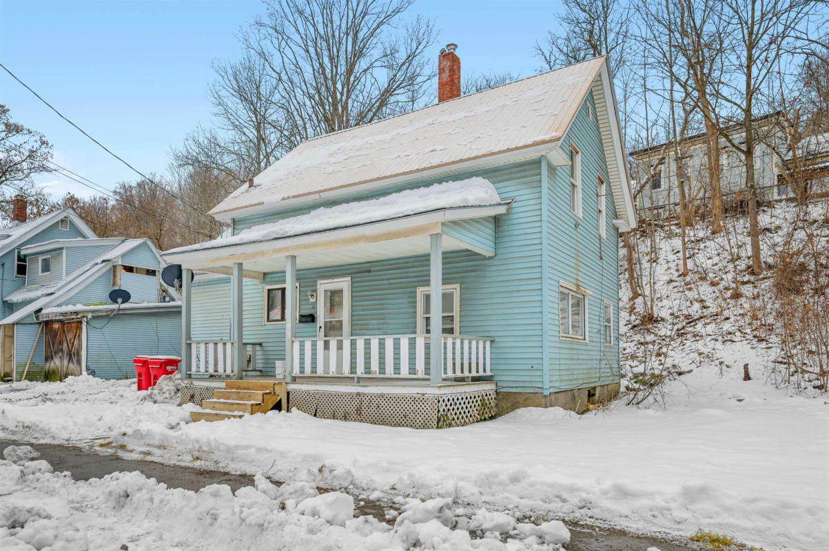 11 BROOKLYN ST, BARRE CITY, VT 05641, photo 1 of 17